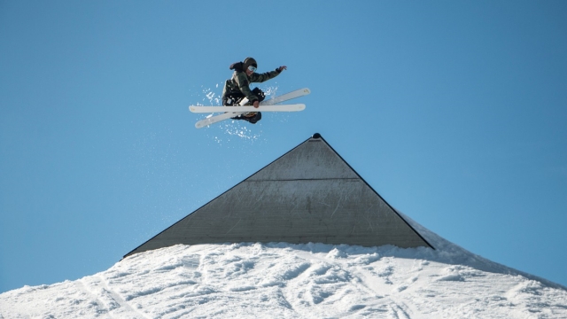 天博·体育登录入口比赛级乒乓球台推荐